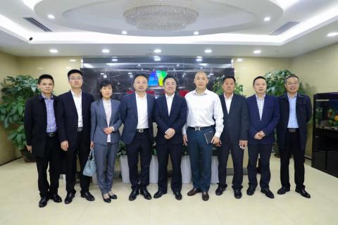 明光市市委书记被星光娱乐企业文化深深感动 | 深入沟通合作空间广阔